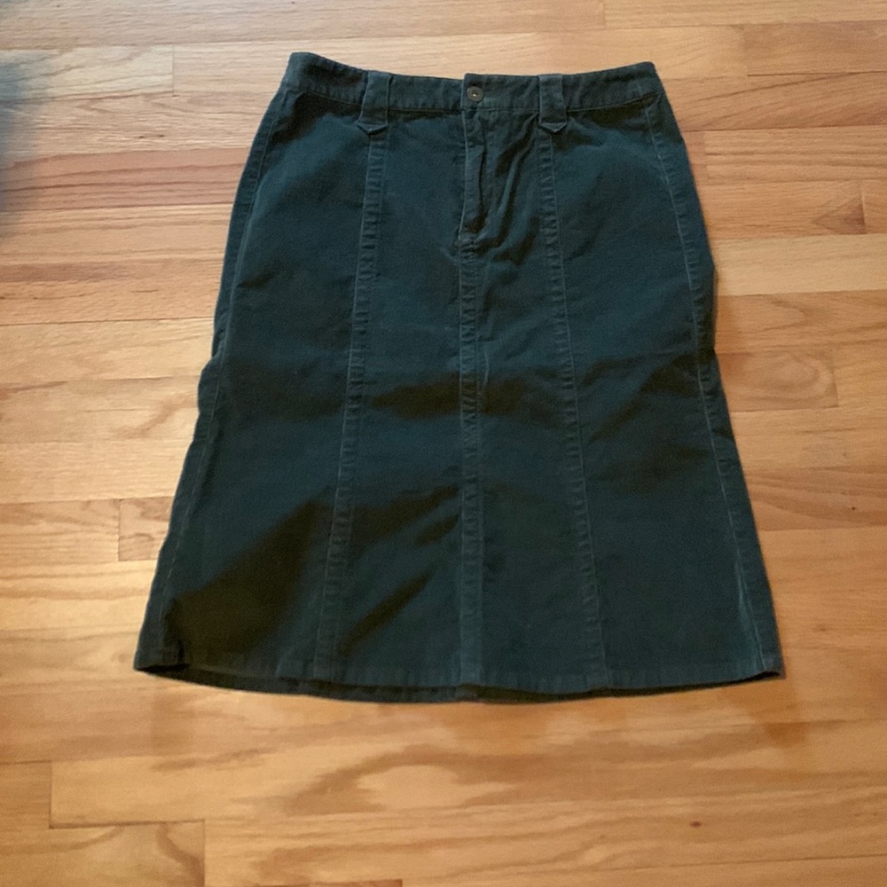 Eddie Bauer army green skirt
